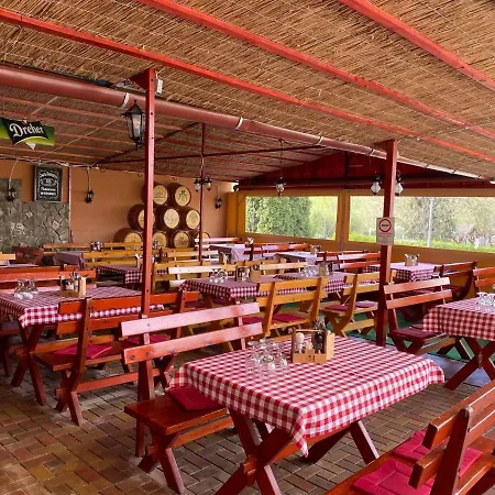 Tapolca Fogado ベッド・アンド・ブレックファスト 3*