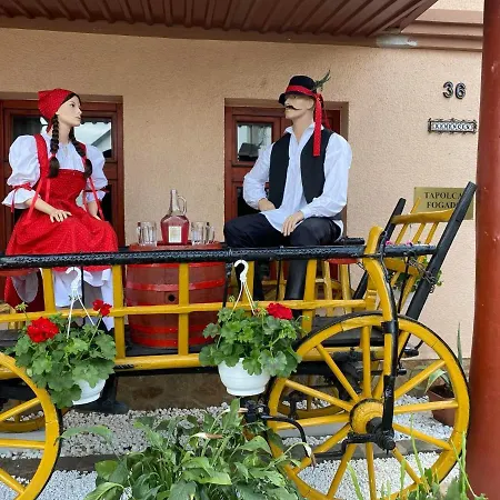 Tapolca Fogado ベッド・アンド・ブレックファスト 3*