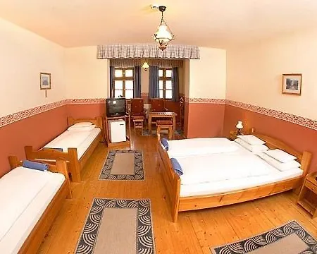 ベッド・アンド・ブレックファスト Tapolca Fogado